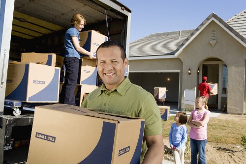 Efficient moving process coordination